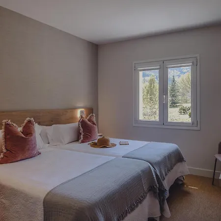 Amalurra Ecohotel & Retreat Center Hotel Laiseca
